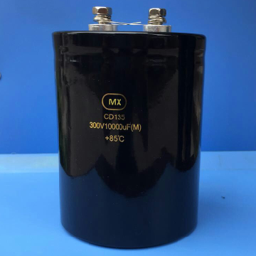 200V 1800uF螺栓铝电解电容器